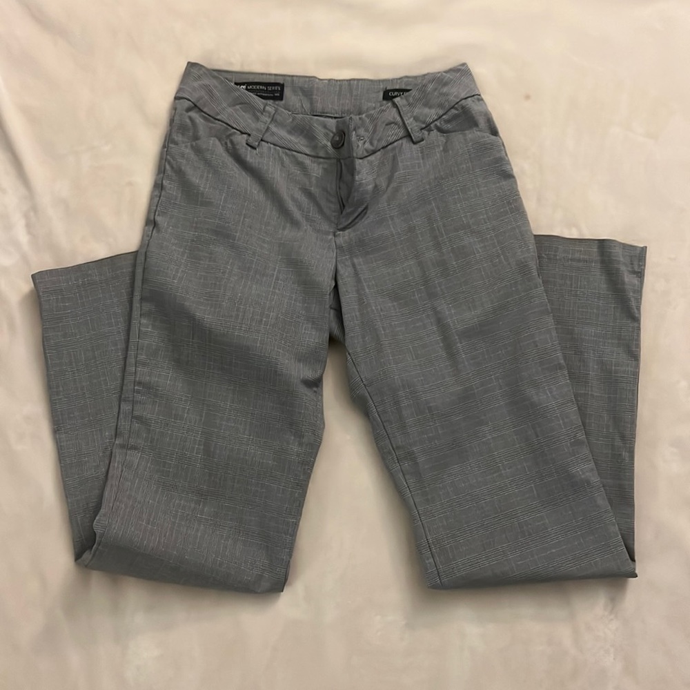 Women’s dress pants, size 8 long